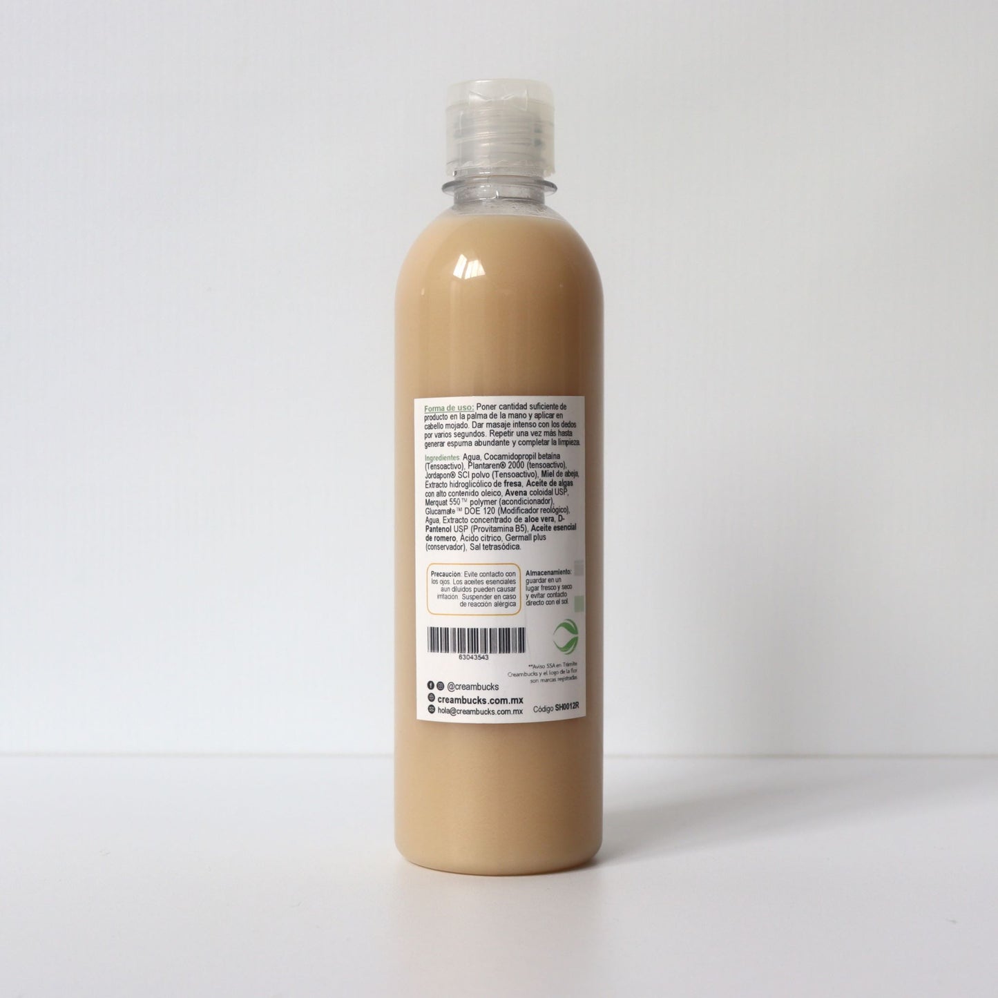 Shampoo capilar libre de sulfatos para cabello teñido