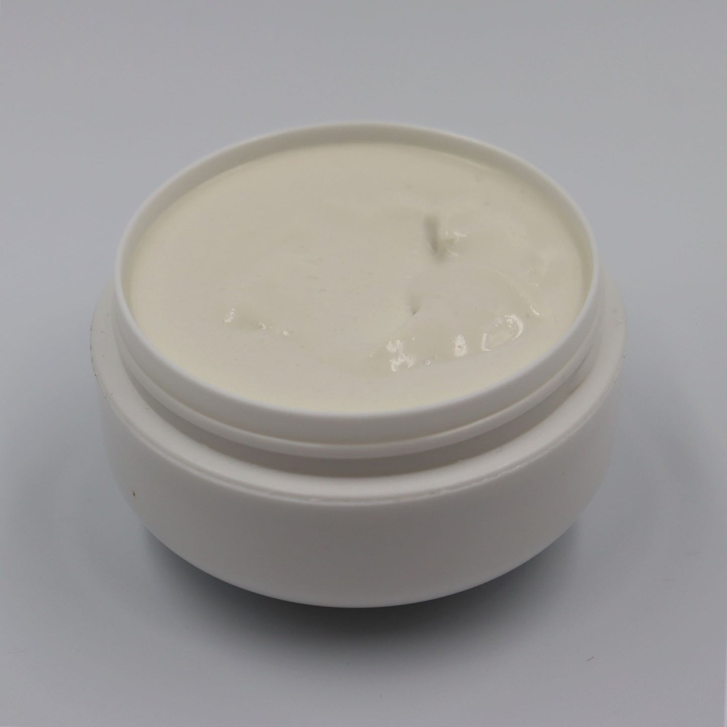 Crema facial de día con esferas de ultra relleno (piel grasa)